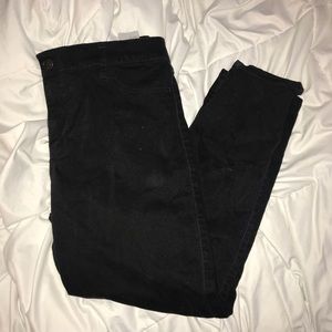 Hollister High Wasted Crop Jeans